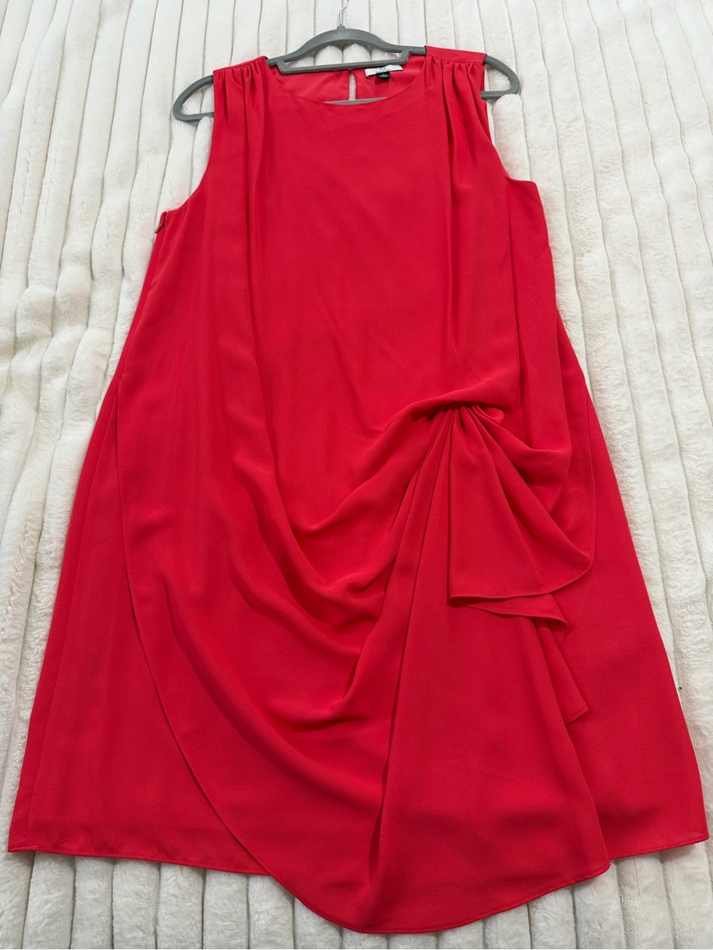 Halston Heritage Sleeveless Red Draped Midi Dress - Picture 4 of 5